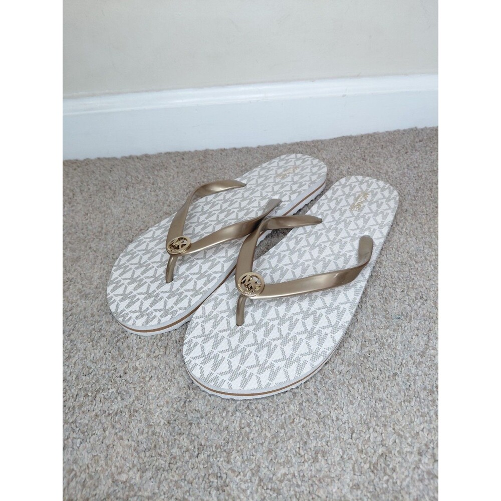 Michael Kors Women’s Cream and Gold Flip Flops Size 10M - Picture 2 of 10